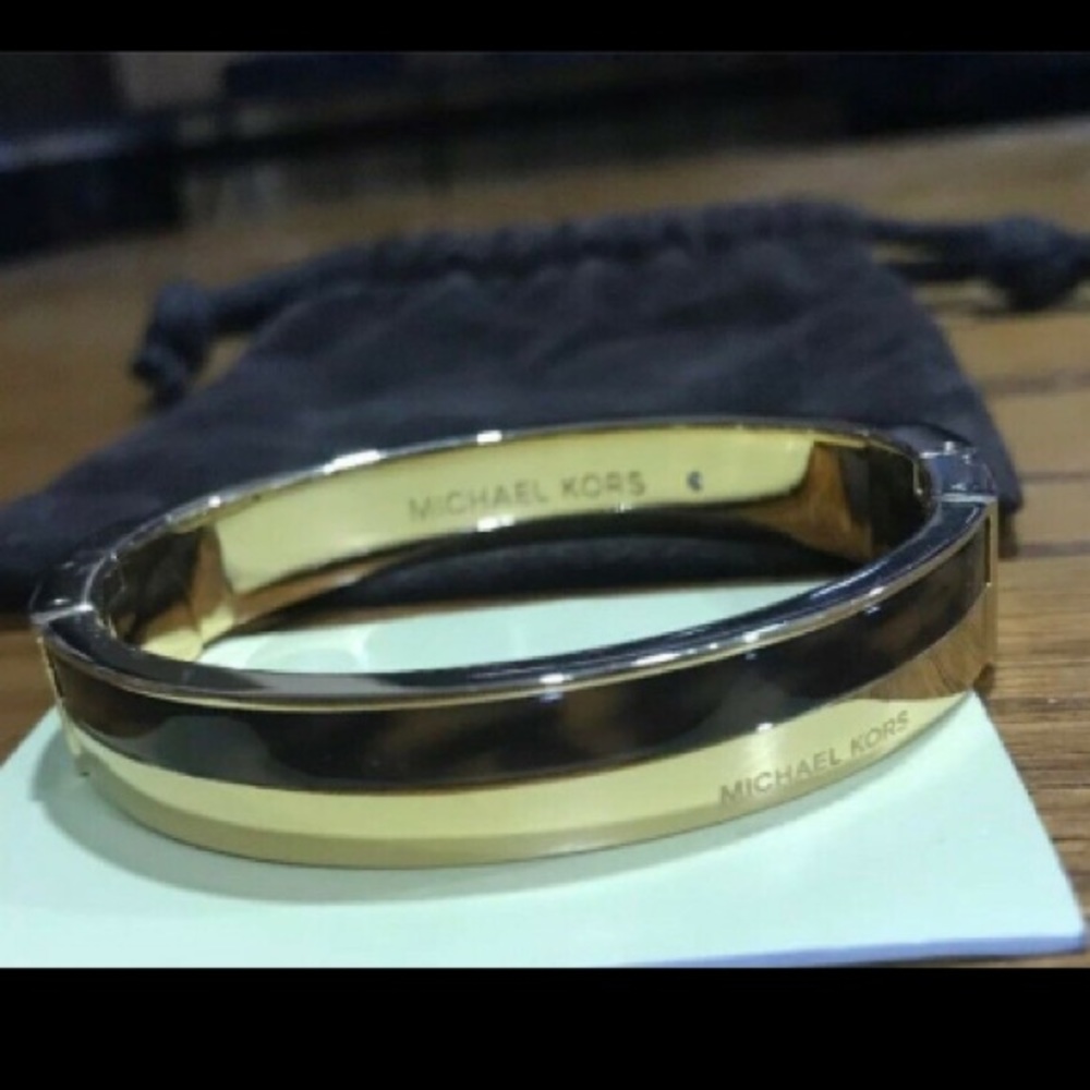 Michael Kors gold bracelet